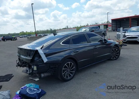 2021 Hyundai Sonata Limited z USA, uszkodzony, nr VIN 5NPEH4J27MH096899